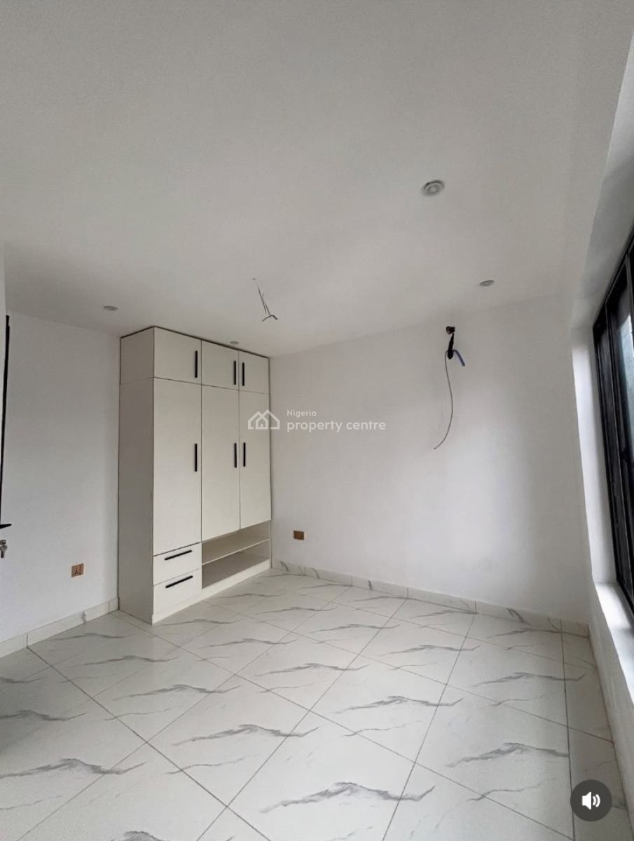 1 Bedroom Apartment, Lekki Phase 1, Lekki Phase 1, Lekki, Lagos, Mini Flat (room and Parlour) for Rent