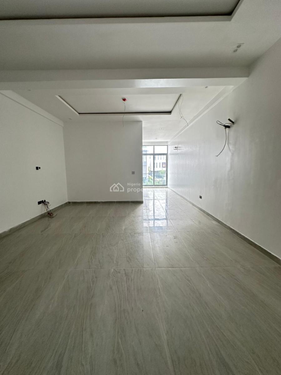 Luxury 2 Bedroom Apartment with Swimming Pool, Gym and Cinema, Lekki, Lekki Phase 1, Lekki, Lagos, Flat / Apartment for Sale