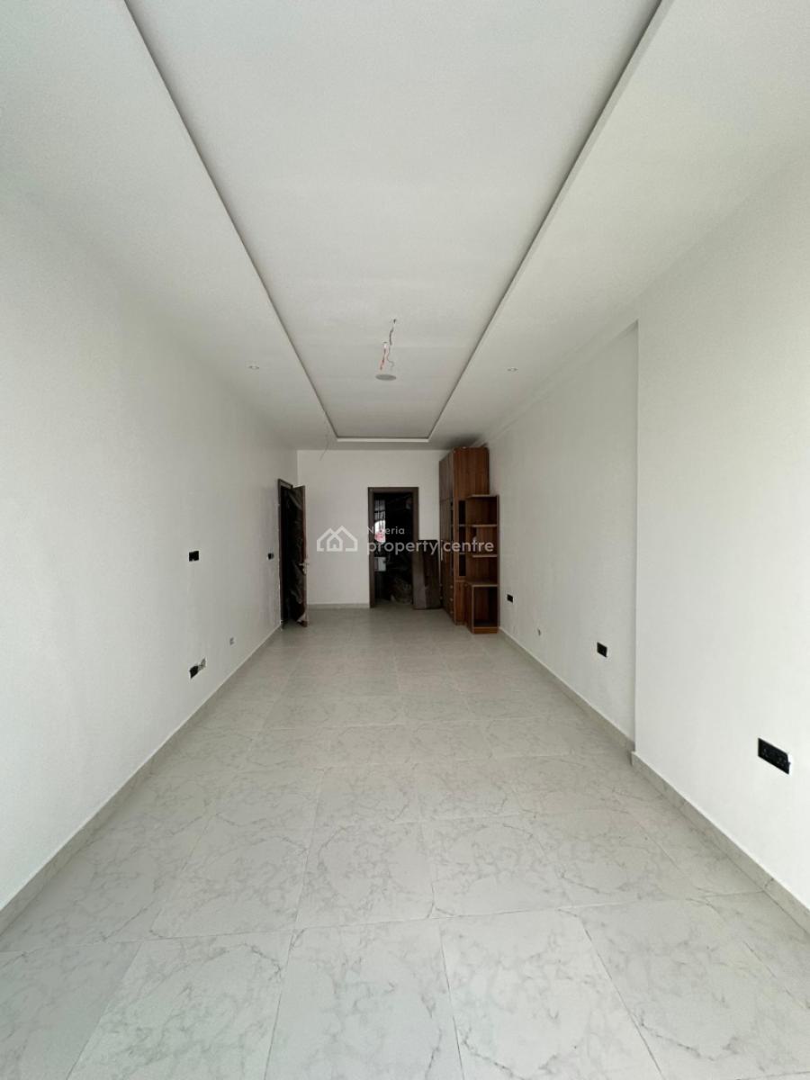 Luxury 2 Bedroom Apartment with Swimming Pool, Gym and Cinema, Lekki, Lekki Phase 1, Lekki, Lagos, Flat / Apartment for Sale