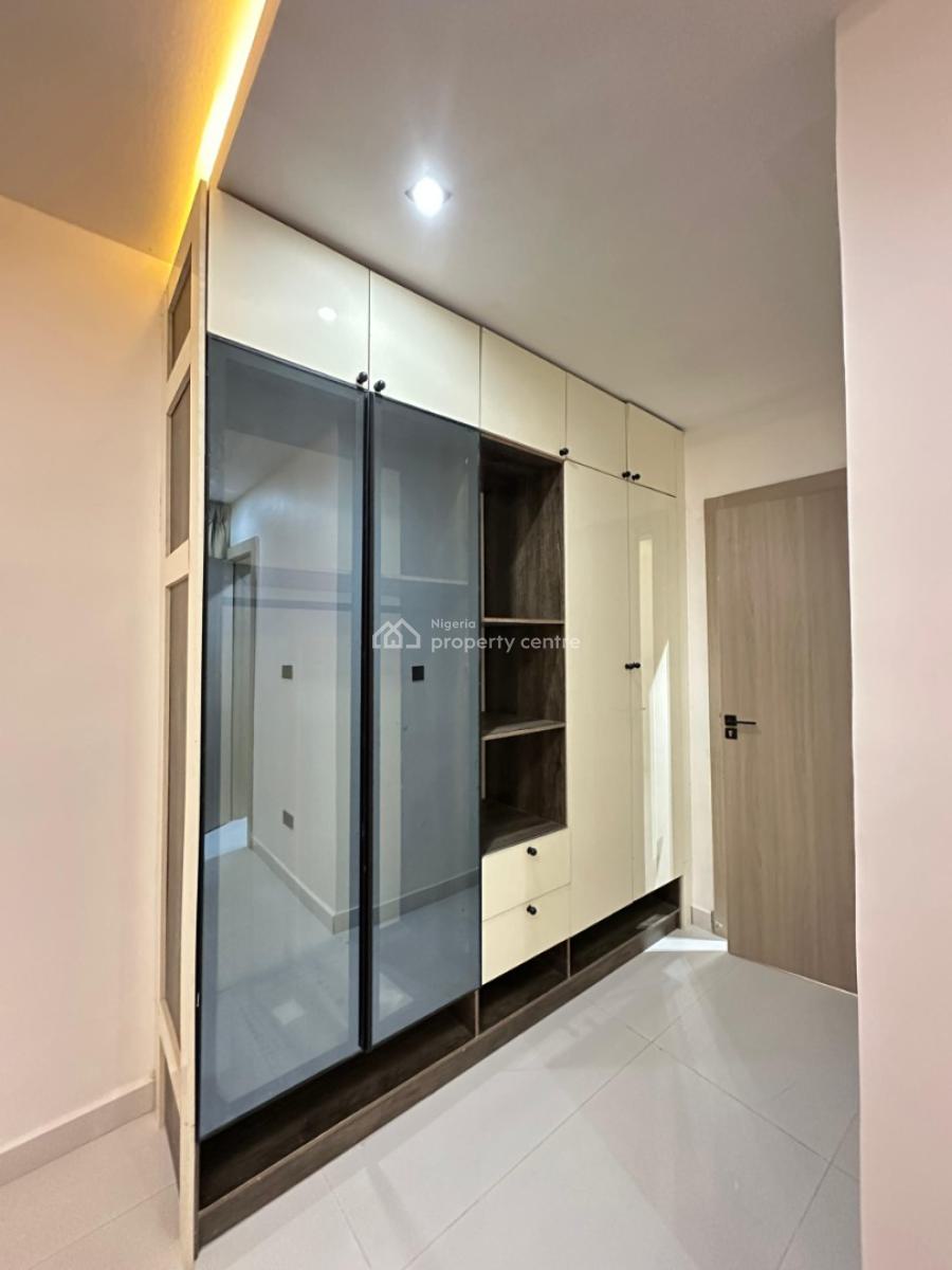 Fully Furnished Luxury 3 Bedroom Apartment with Swimming Pool and Gym, Lekki, Lekki Phase 1, Lekki, Lagos, Flat / Apartment for Sale