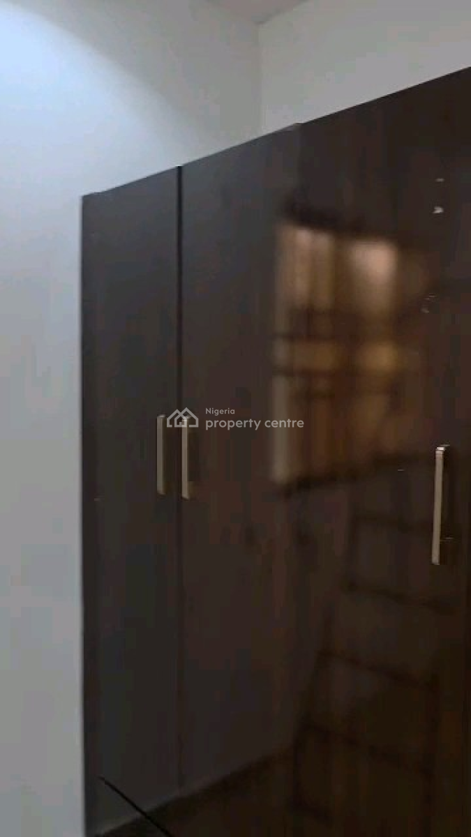 Cozy 1-bedroom Apartment Perfect Family Haven Or Lucrative Airbnb, Apo-nepa, Apo, Abuja, Mini Flat (room and Parlour) for Rent