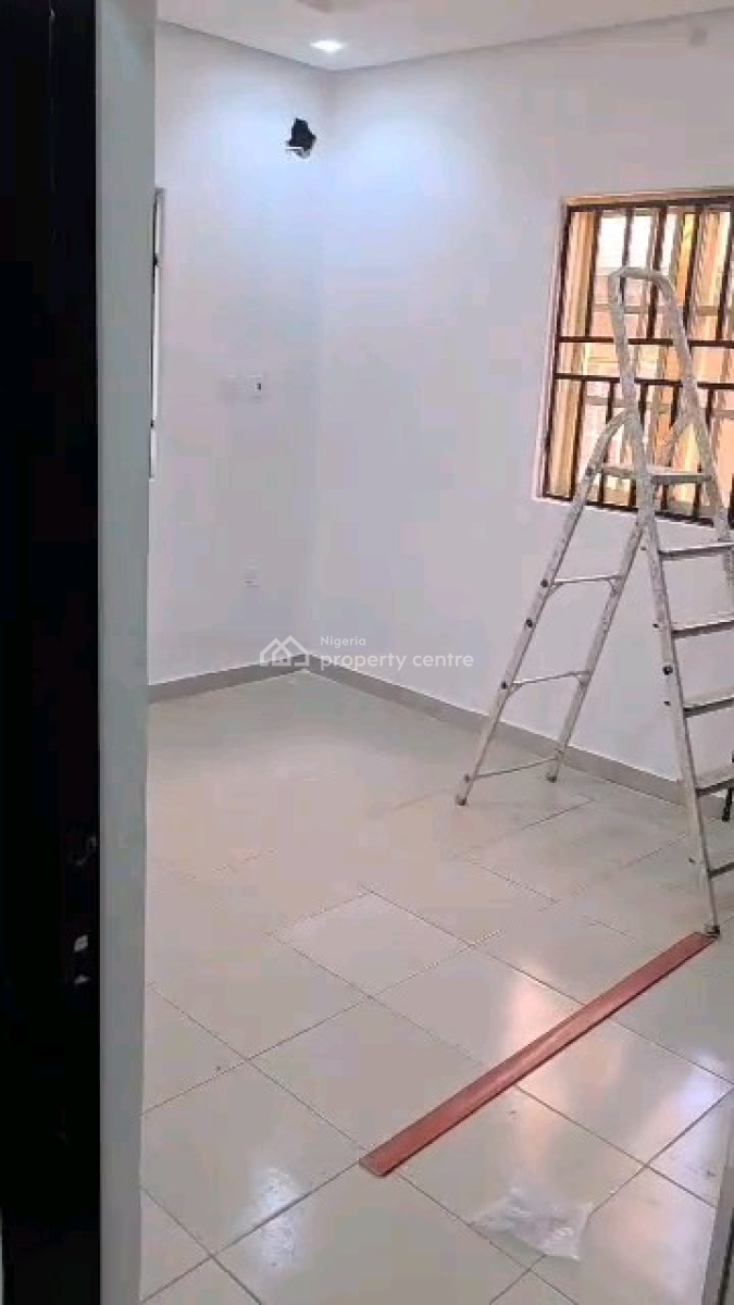 Cozy 1-bedroom Apartment Perfect Family Haven Or Lucrative Airbnb, Apo-nepa, Apo, Abuja, Mini Flat (room and Parlour) for Rent