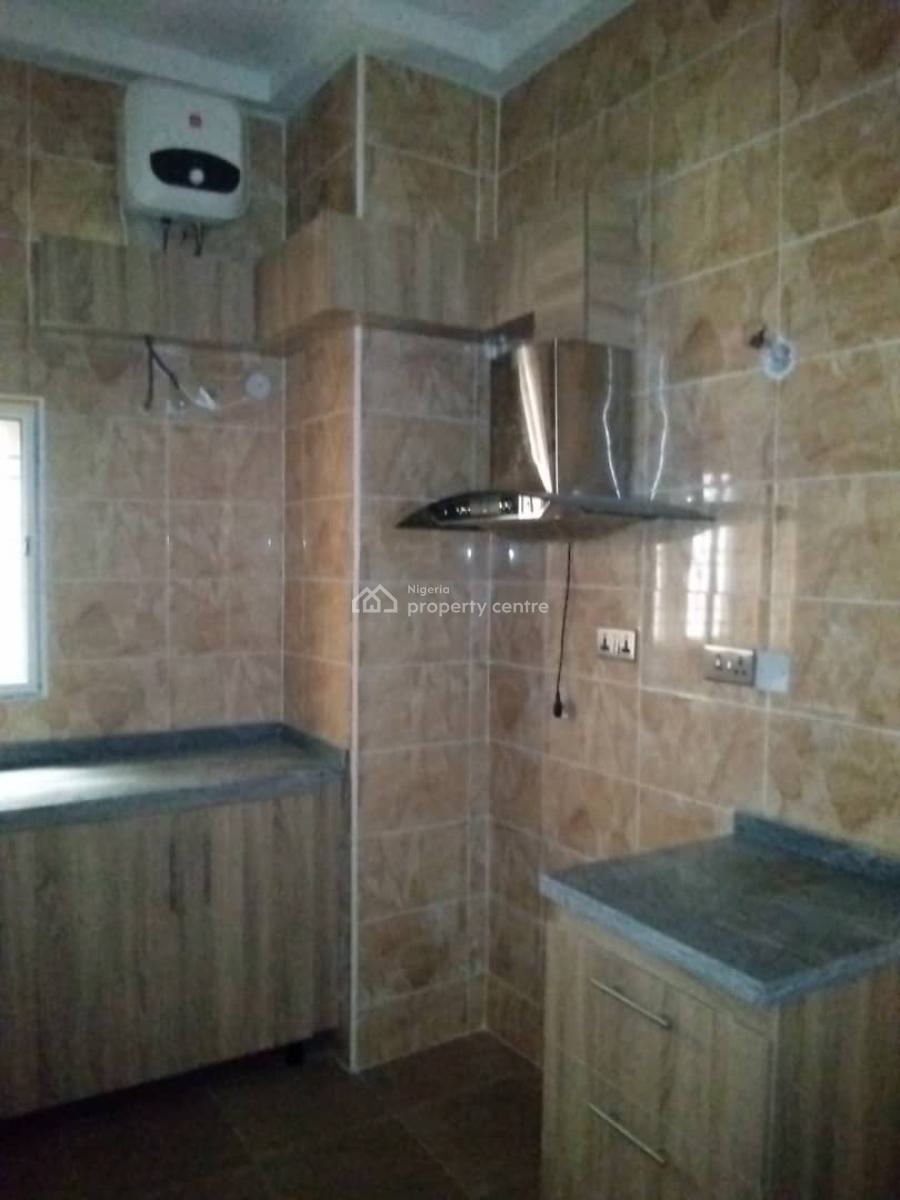 a Very Good Spacious 3bedroom Terrace Duplex + 1bq, Gwarinpa By Karsana District Abuja., Gwarinpa, Abuja, Terraced Duplex for Rent