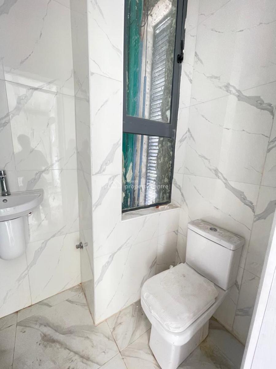 Beautifully Built 2bedroom Apartment, Agungi, Agungi, Lekki, Lagos, Block of Flats for Sale