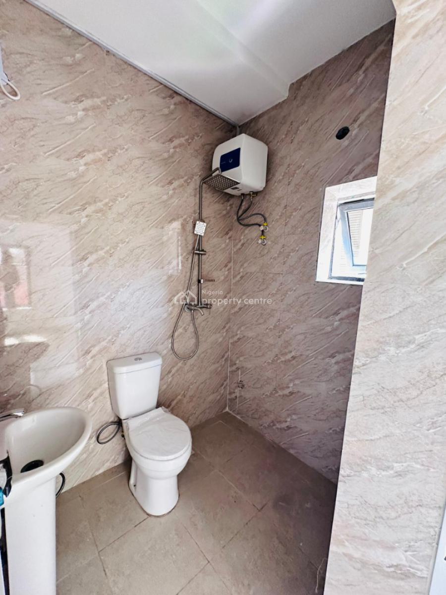 a Brand New Spacious 3bedroom Flat, Wuye District Abuja ( Video Is Attached), Wuye, Abuja, Flat / Apartment for Sale