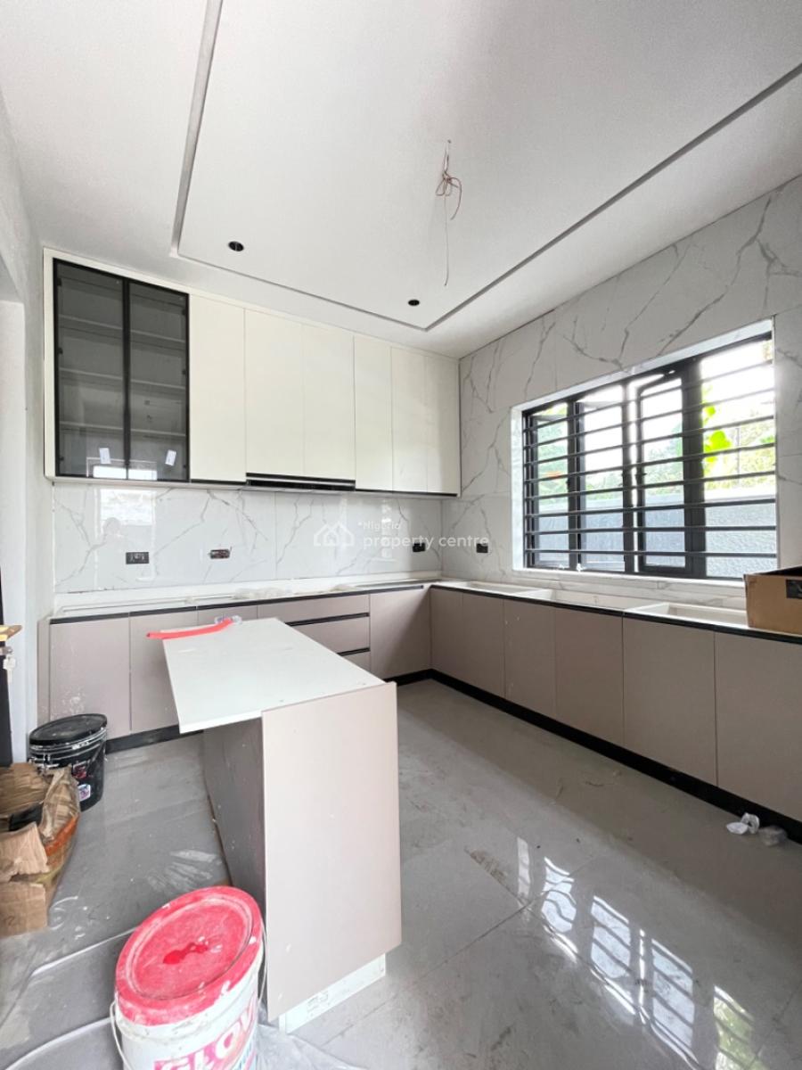 Spaciously Built 4 Bedroom Fully Detached  Duplex with Bq, Maryland, Lagos, Detached Duplex for Sale