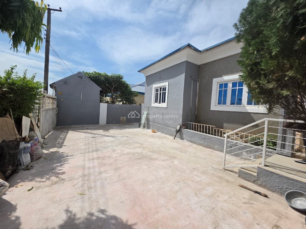 Nicely Finished 3bedroom Semi Detached Bungalow with Excellent Facilit, Favor Land Estate, Life Camp, Abuja, Flat / Apartment for Rent