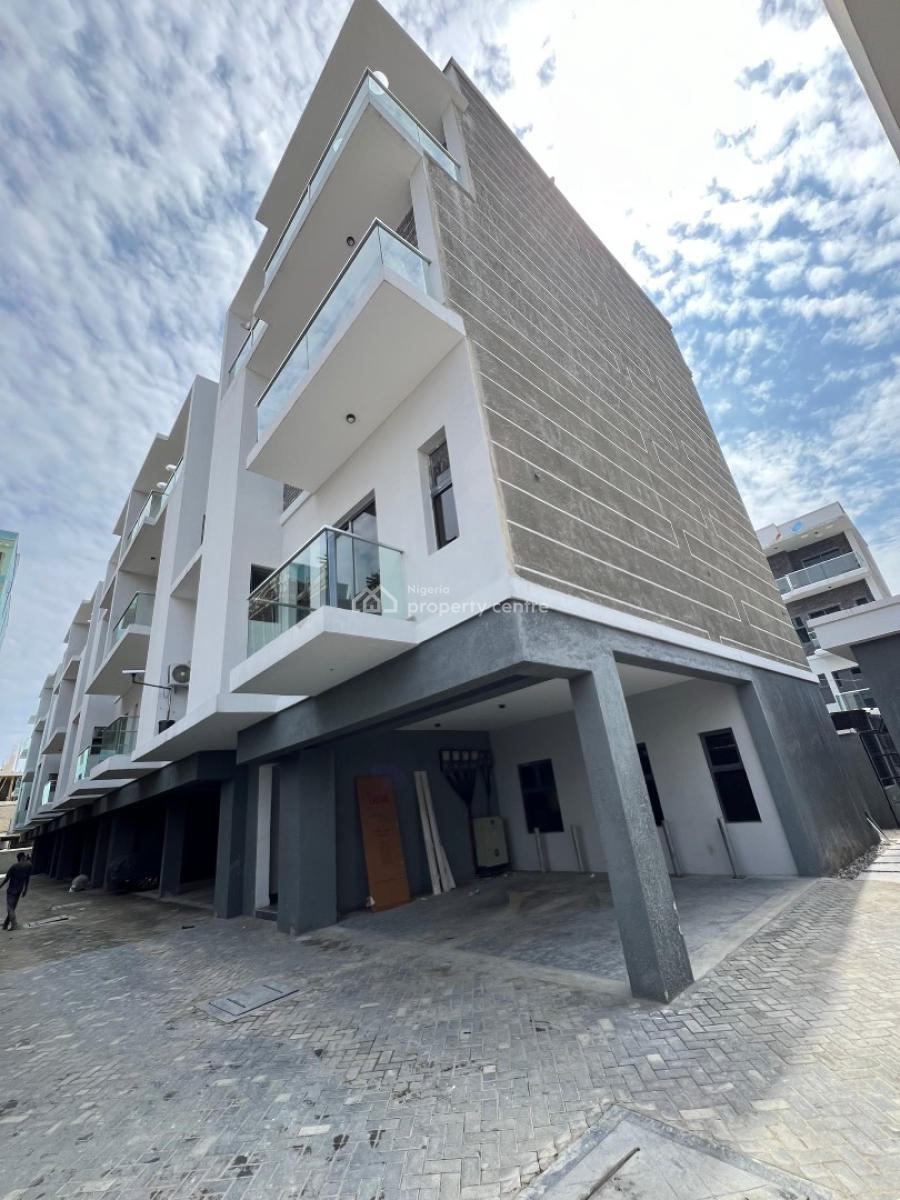 Lovely 2 Bedroom Maisonette in a Serene Vicinity, Lekki Phase 1, Lekki, Lagos, Flat / Apartment for Sale