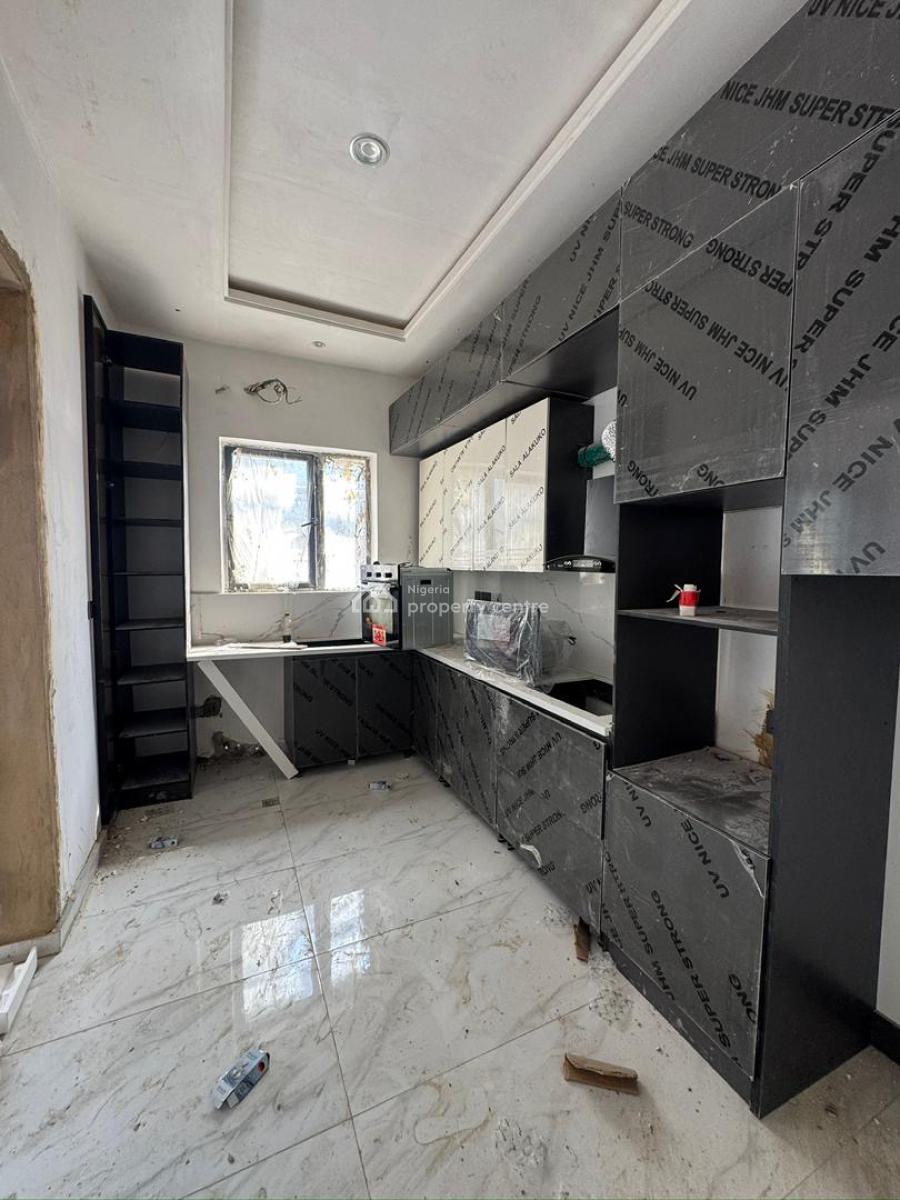 Aesthetically Pleasing 2 Bedroom Apartment with Pool, Elevator, in a Strategic Location in Vi, Victoria Island (vi), Lagos, Block of Flats for Sale