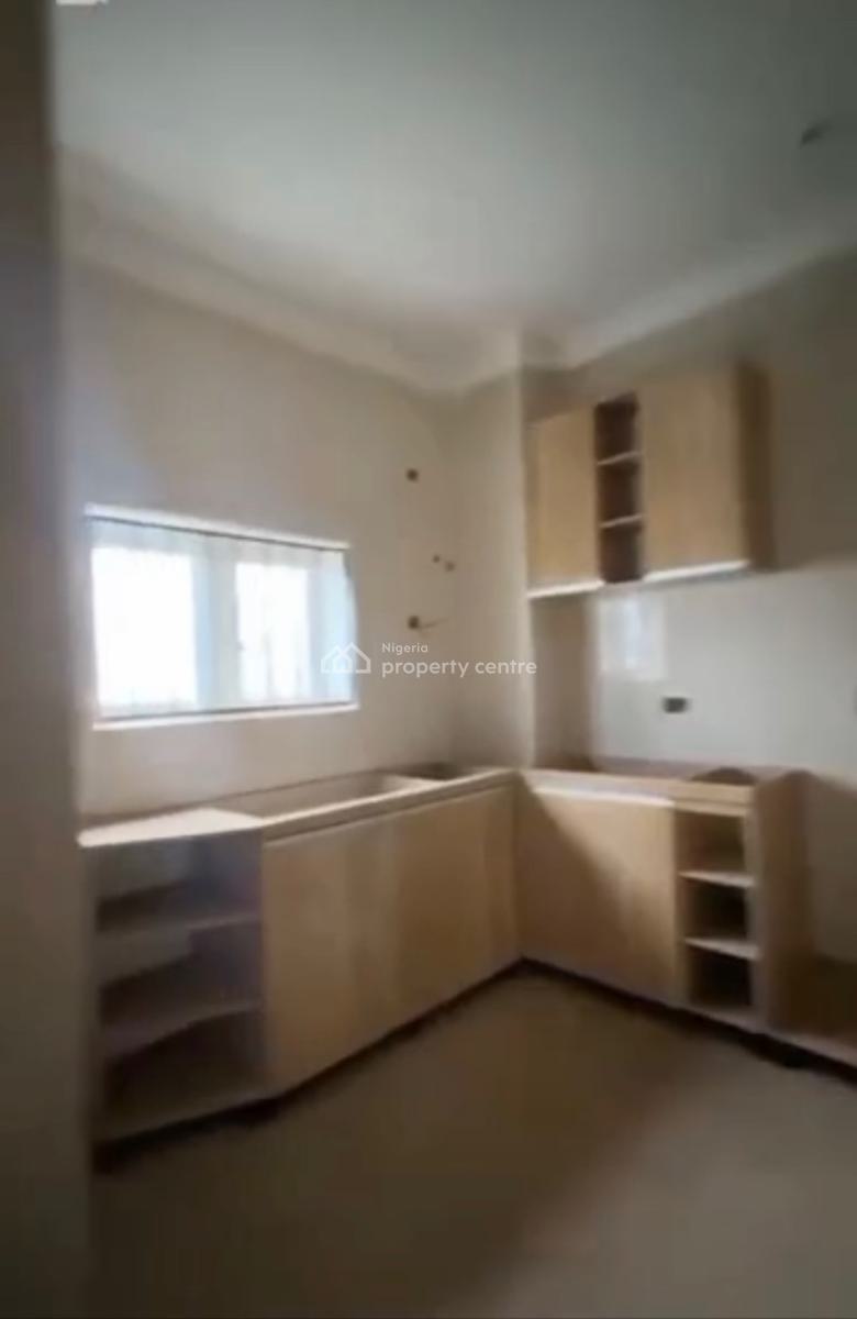 Luxury 3bedroom En-suite Flat, By Starville School, Jahi, Abuja, Block of Flats for Sale