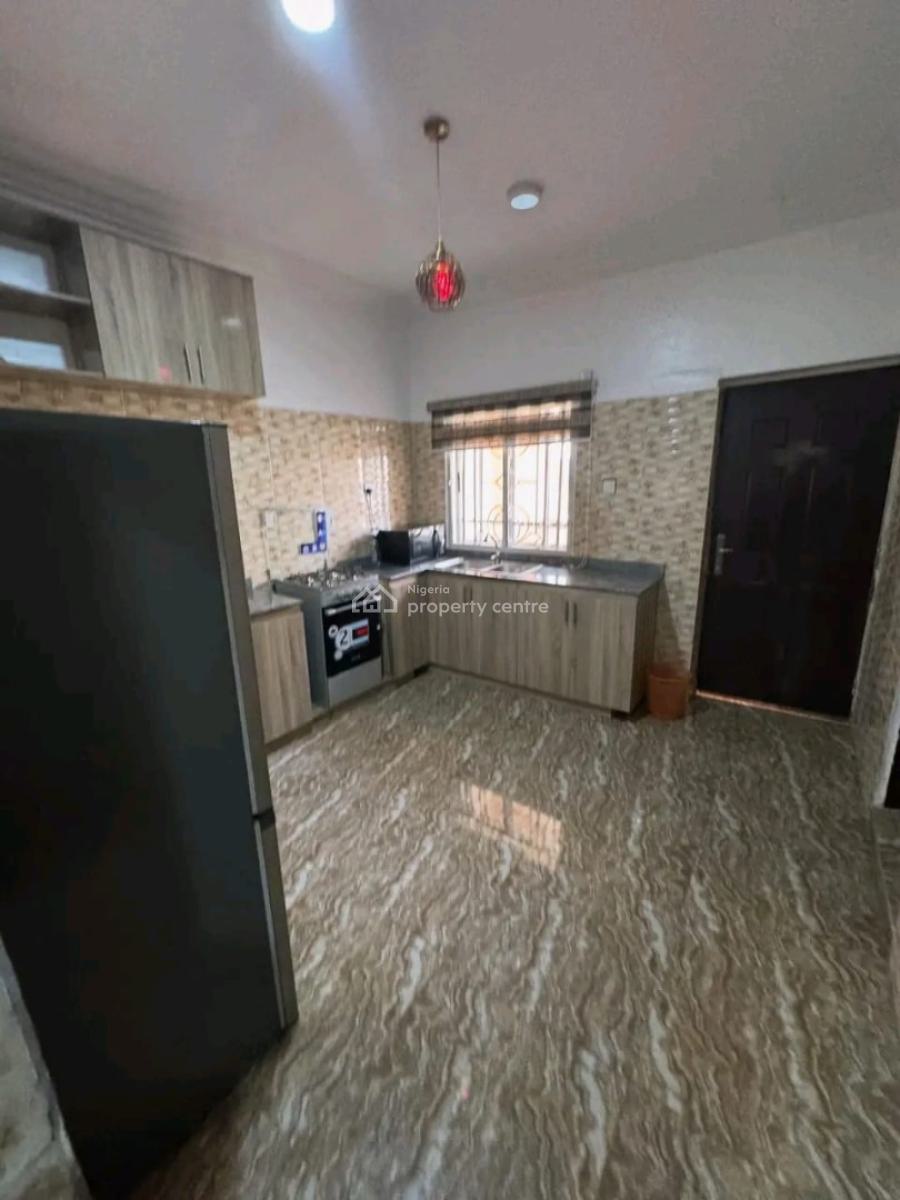 En-suite Spacious 3bedrooms Flats., Jahi, Abuja, House for Rent