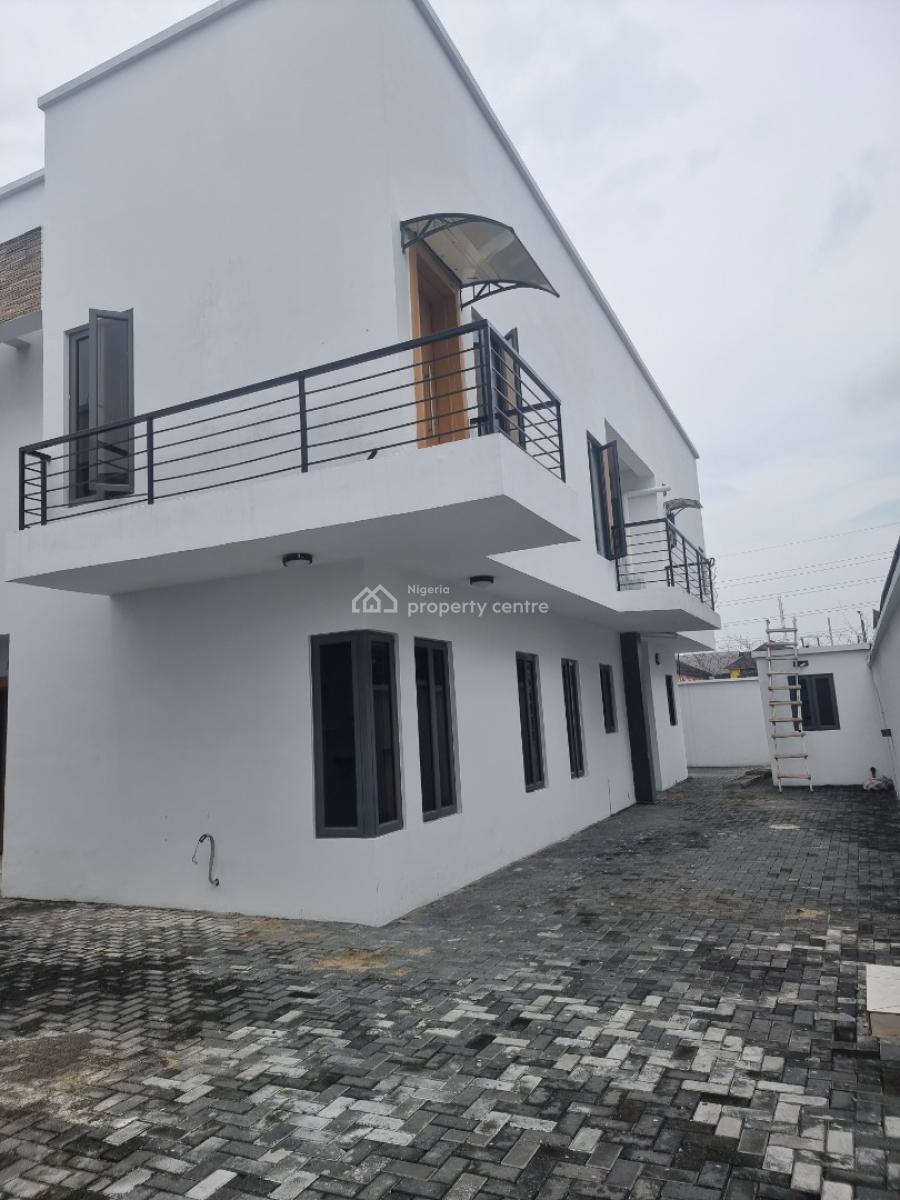 4 Bedroom Semi-detached with Bq and Security House, Off Admiralty Way, Lekki Phase 1, Lekki, Lagos, Semi-detached Duplex for Rent