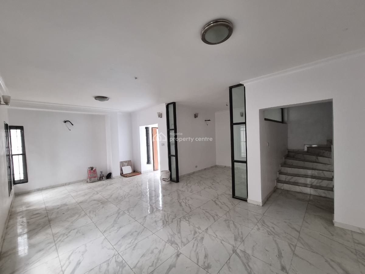 4 Bedroom Semi-detached with Bq and Security House, Off Admiralty Way, Lekki Phase 1, Lekki, Lagos, Semi-detached Duplex for Rent