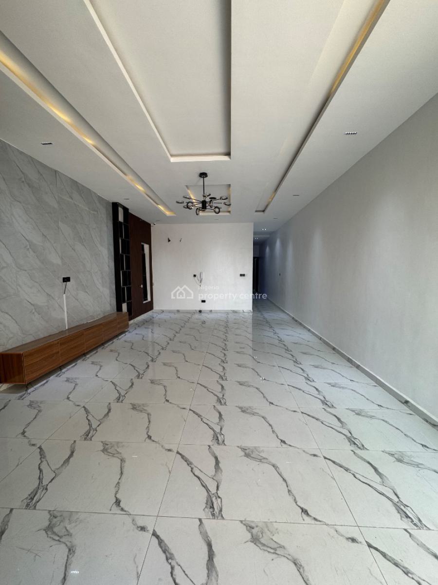 Unbeatable Offer 4 Bed  Self Compound Semi Detached Duplex with Bq, Within a Highly Sought After Estate in Chevron Toll Gate, Orchid Road, Lekki, Lagos, Semi-detached Duplex for Sale