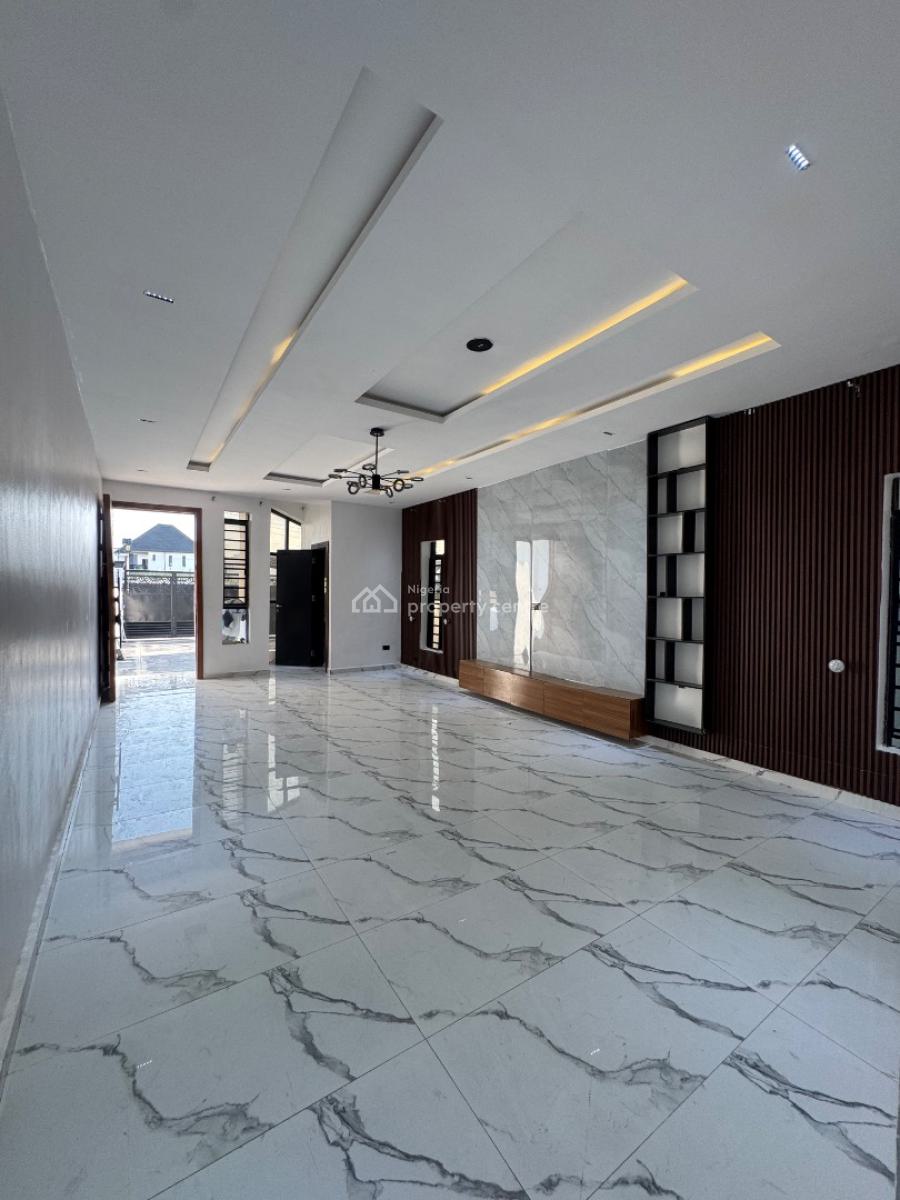 Unbeatable Offer 4 Bed  Self Compound Semi Detached Duplex with Bq, Within a Highly Sought After Estate in Chevron Toll Gate, Orchid Road, Lekki, Lagos, Semi-detached Duplex for Sale