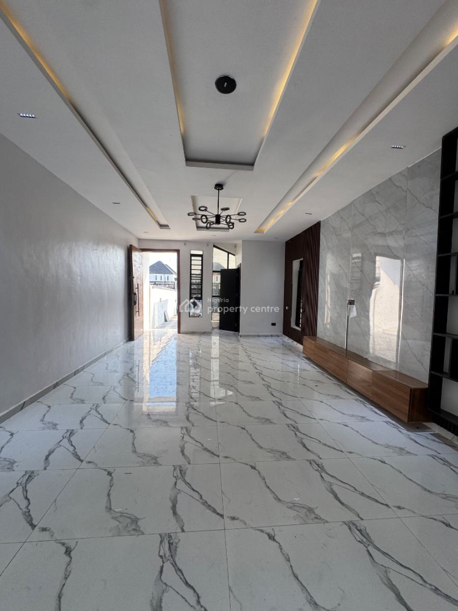 Unbeatable Offer 4 Bed  Self Compound Semi Detached Duplex with Bq, Within a Highly Sought After Estate in Chevron Toll Gate, Orchid Road, Lekki, Lagos, Semi-detached Duplex for Sale