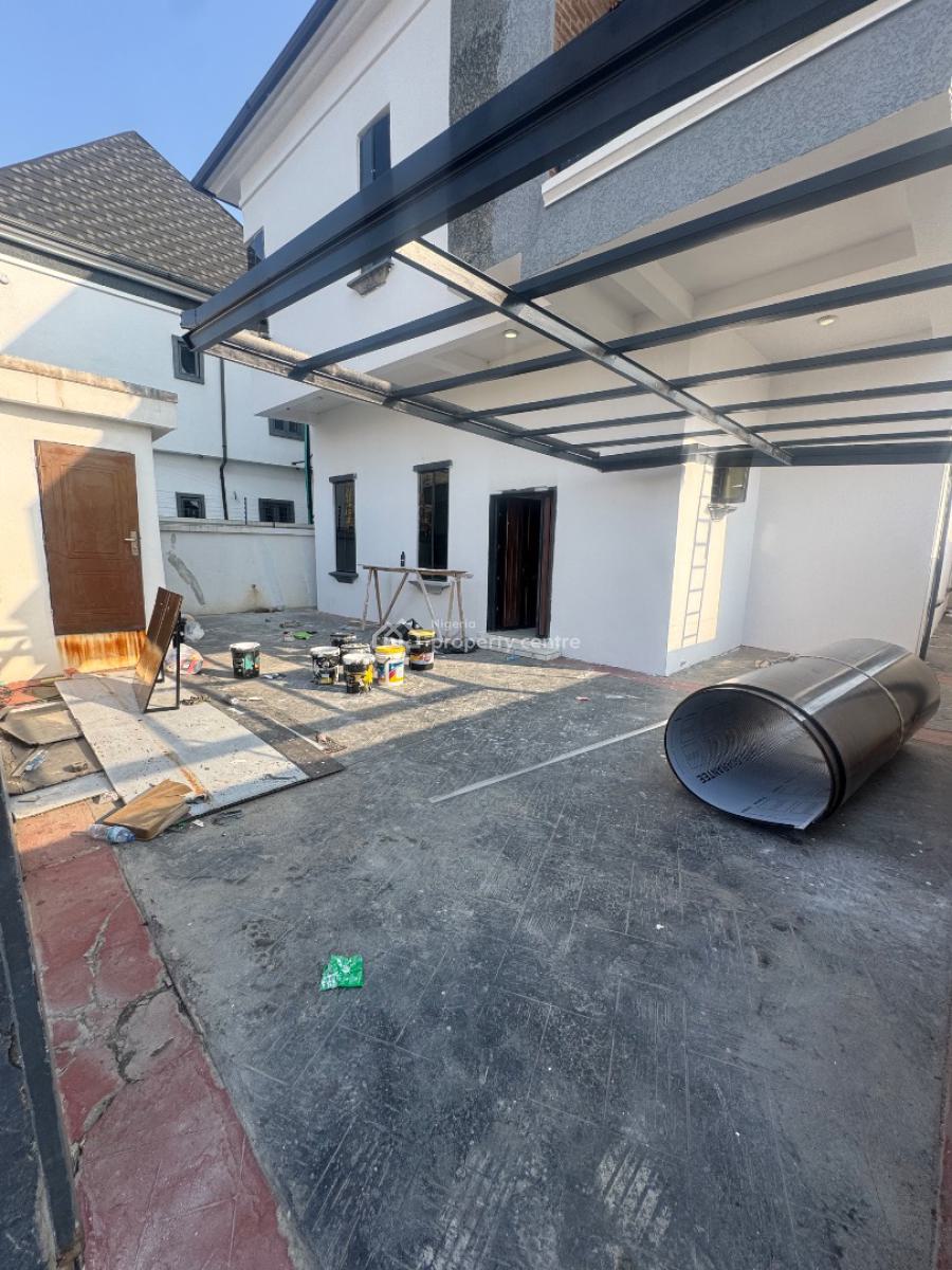 Very Spacious 4 Bedroom Detached Duplex with Bq, Car Port in an Estate, Features Very Spacious En-suite Rooms,chevron Toll Gate, Orchid Road, Lekki, Lagos, Detached Duplex for Rent