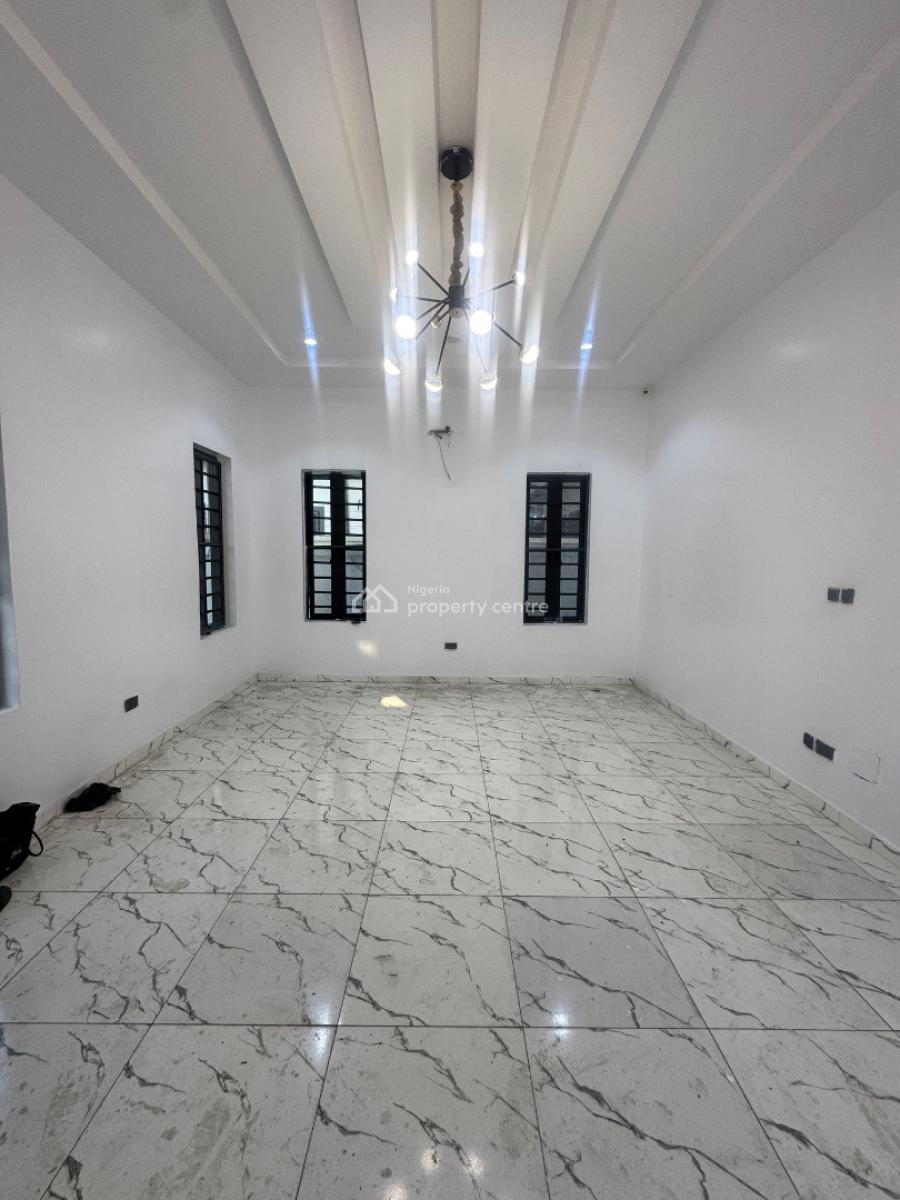 Very Spacious 4 Bedroom Detached Duplex with Bq, Car Port in an Estate, Features Very Spacious En-suite Rooms,chevron Toll Gate, Orchid Road, Lekki, Lagos, Detached Duplex for Rent
