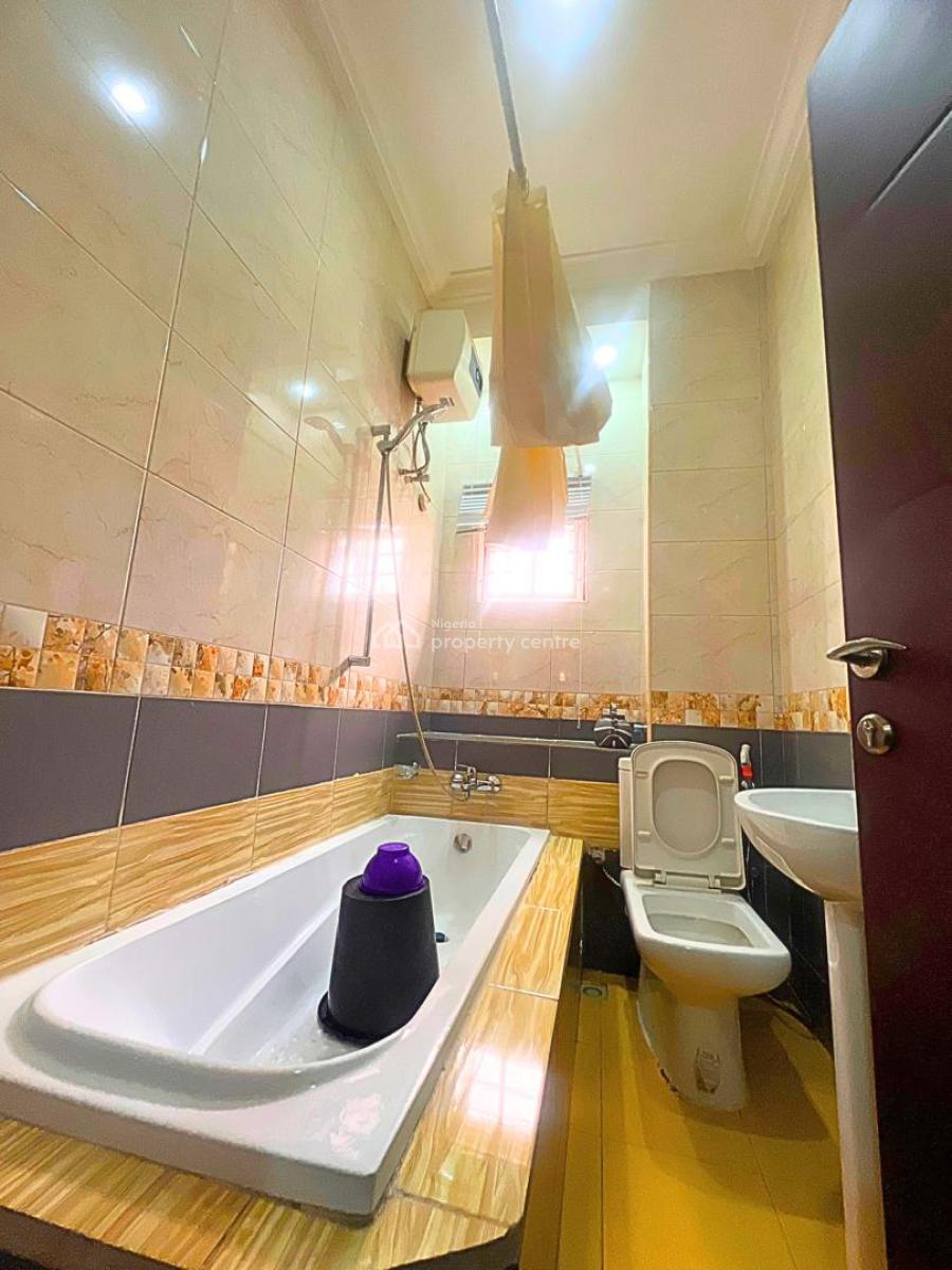 Gorgeous  4 Bedroom Townhouse, Apo Resettlement, Apo, Abuja, House for Rent