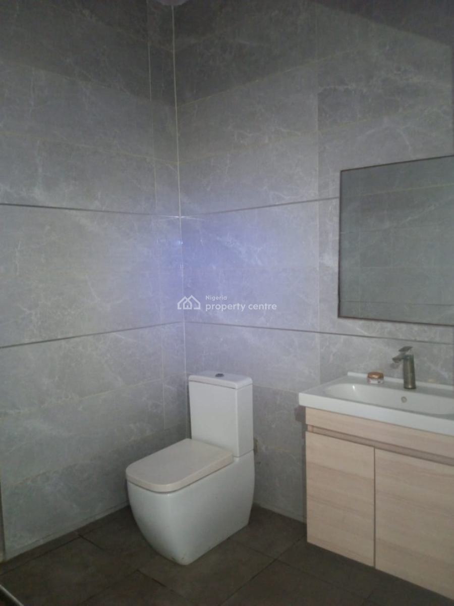 5 Bedroom Detached House, Self Compound, Lekki Phase 1, Lekki, Lagos, Detached Duplex for Rent