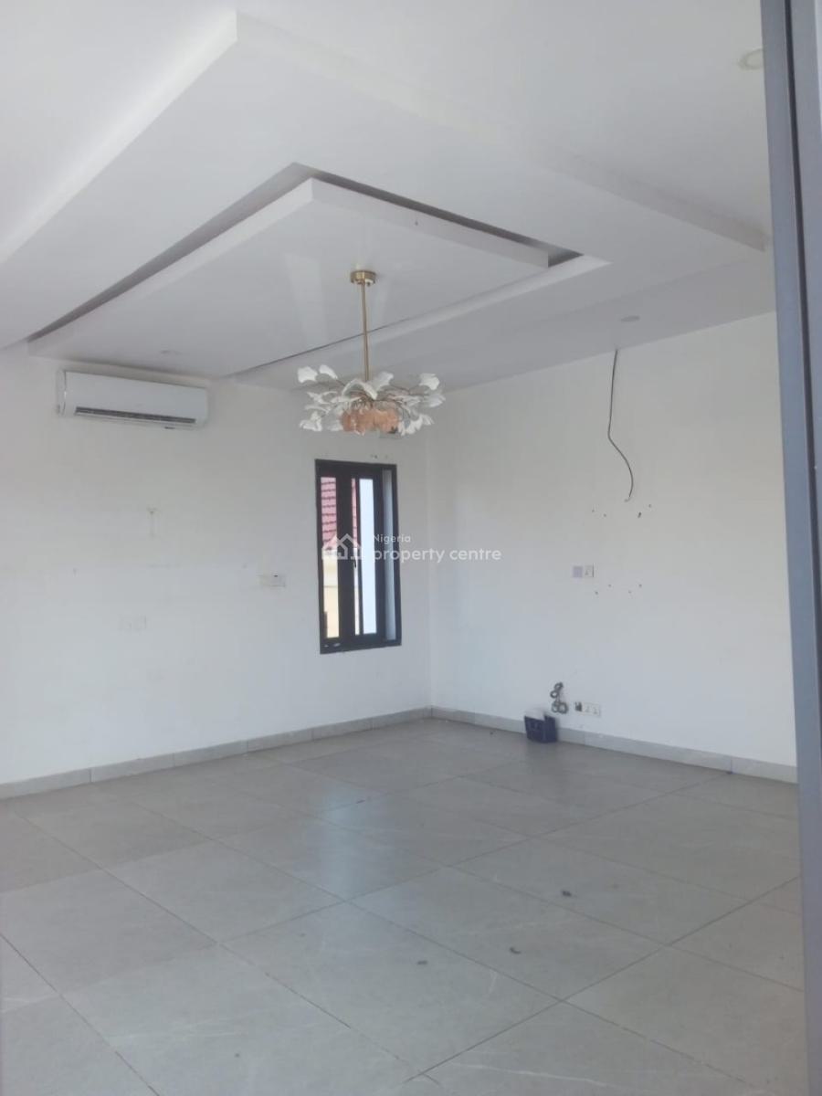 5 Bedroom Detached House, Self Compound, Lekki Phase 1, Lekki, Lagos, Detached Duplex for Rent