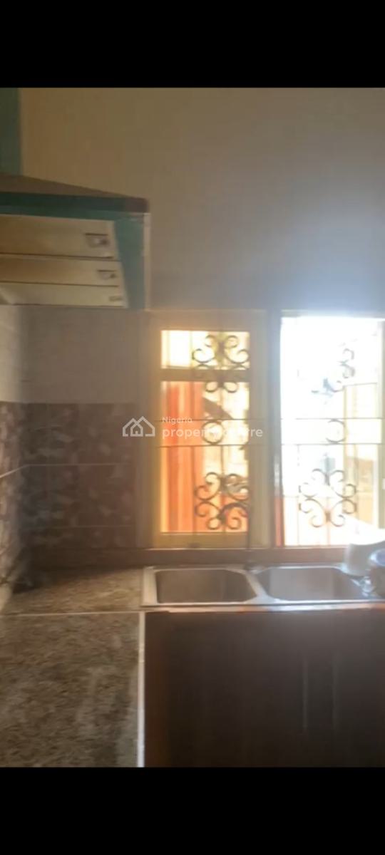 Masters Bedroom Peninsula Estate, Peninsula Estate, Ajah, Lagos, Self Contain (single Rooms) for Rent