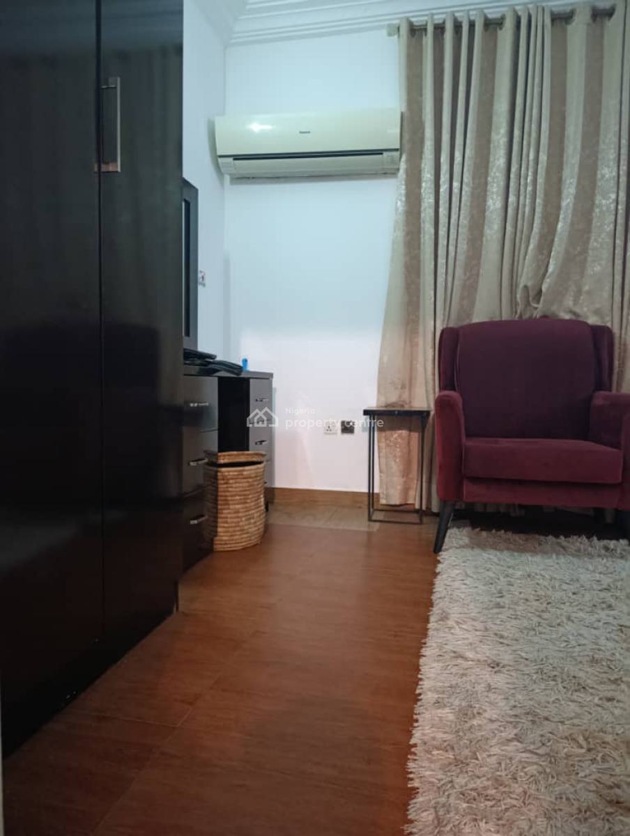 1 Bedroom Serviced & Furnished Flat,pool, Gym,24/7 Power Supply, Maitama. Serene Neighborhood, Maitama District, Abuja, Flat / Apartment for Rent