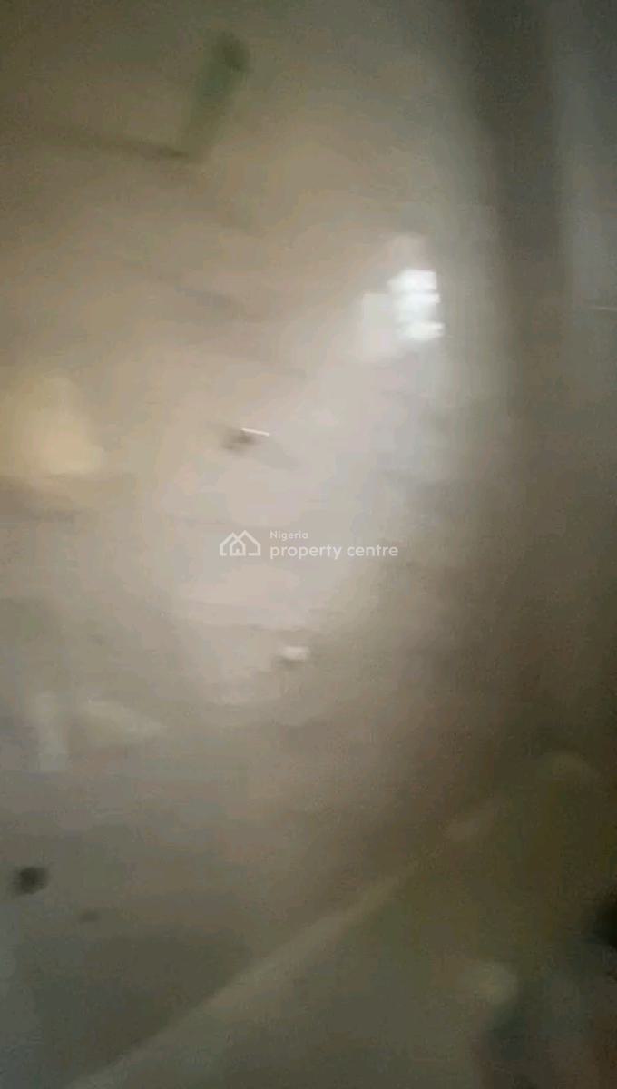 Newly Built 2bedroom Upstairs& Ground Floor, Pop. Kitchen Cabinets, Alagomeji, Yaba, Lagos, Flat / Apartment for Rent