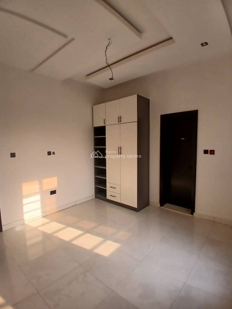 2-bedroom Luxury Apartment in Ajah, Lekki Scheme 2, Ajah, Lagos, Flat / Apartment for Sale