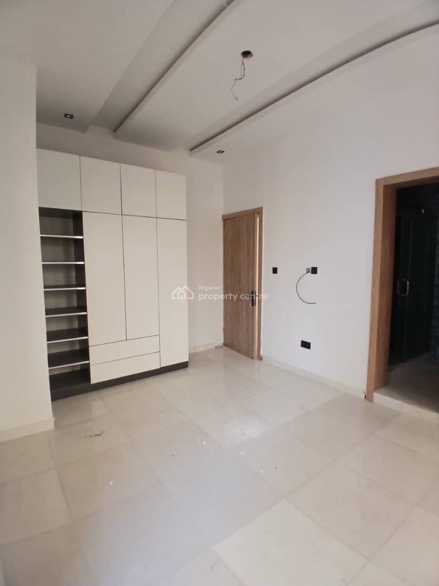 2-bedroom Luxury Apartment in Ajah, Lekki Scheme 2, Ajah, Lagos, Flat / Apartment for Sale