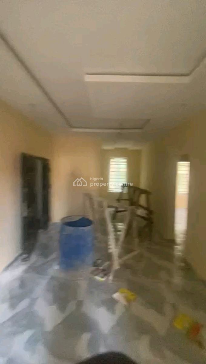 Newly Built 3bedroom Upstairs& Ground Floor, Pop. Kitchen Cabinets, Alagomeji, Yaba, Lagos, Flat / Apartment for Rent