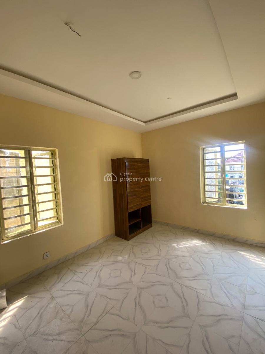 Brand New Two Bedroom Apartment Upstairs, Peaceland Ogombo, Ajah, Lagos, Flat / Apartment for Rent