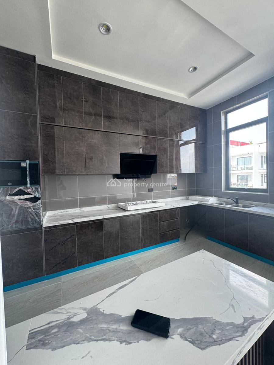 Luxury 2bedrooms, Lekki Phase 1, Lekki, Lagos, Flat / Apartment for Sale