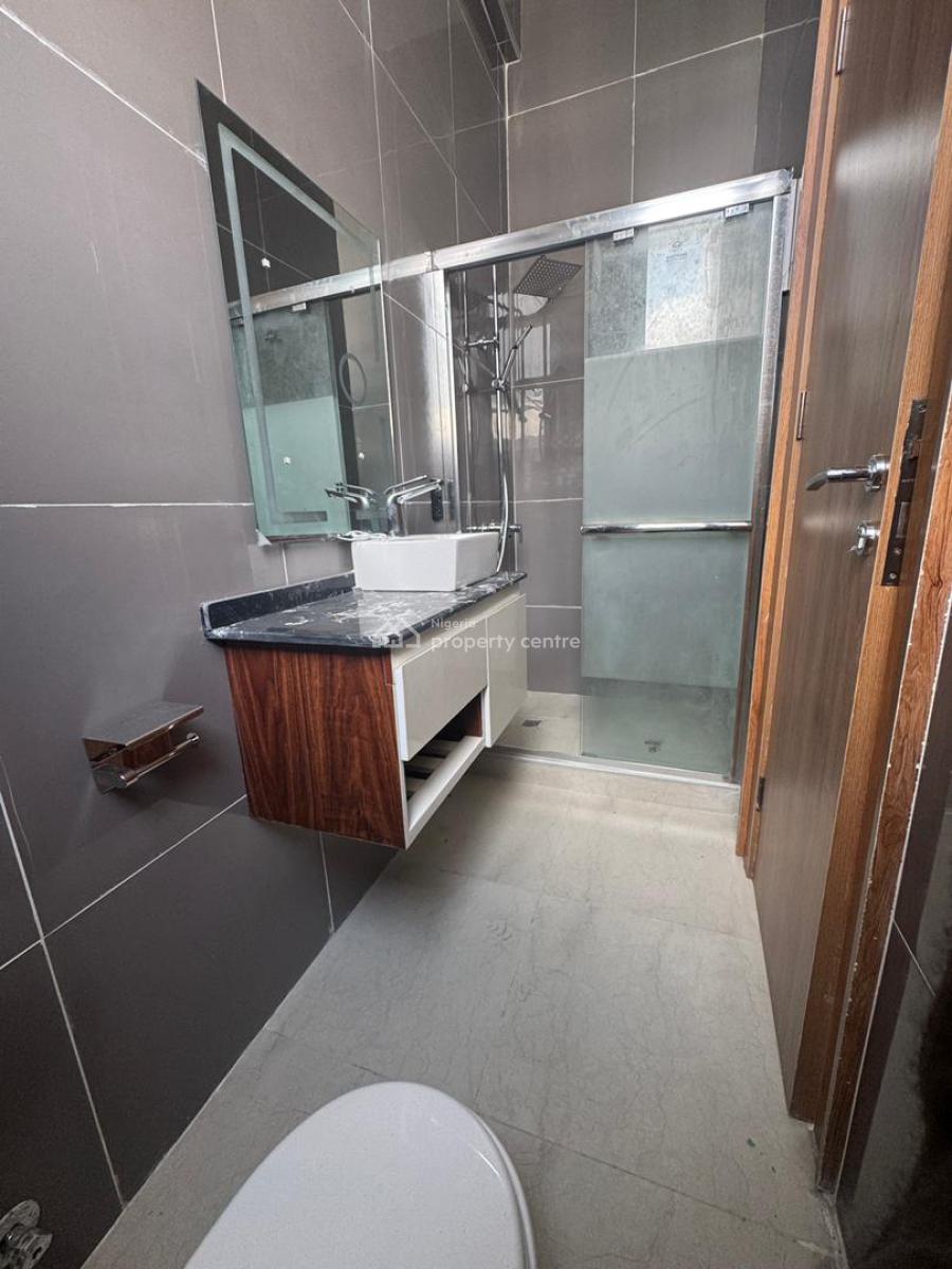 Luxury 2bedrooms, Lekki Phase 1, Lekki, Lagos, Flat / Apartment for Sale