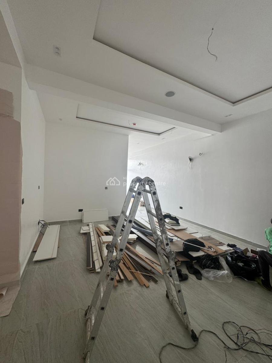 Luxury 2bedrooms, Lekki Phase 1, Lekki, Lagos, Flat / Apartment for Sale