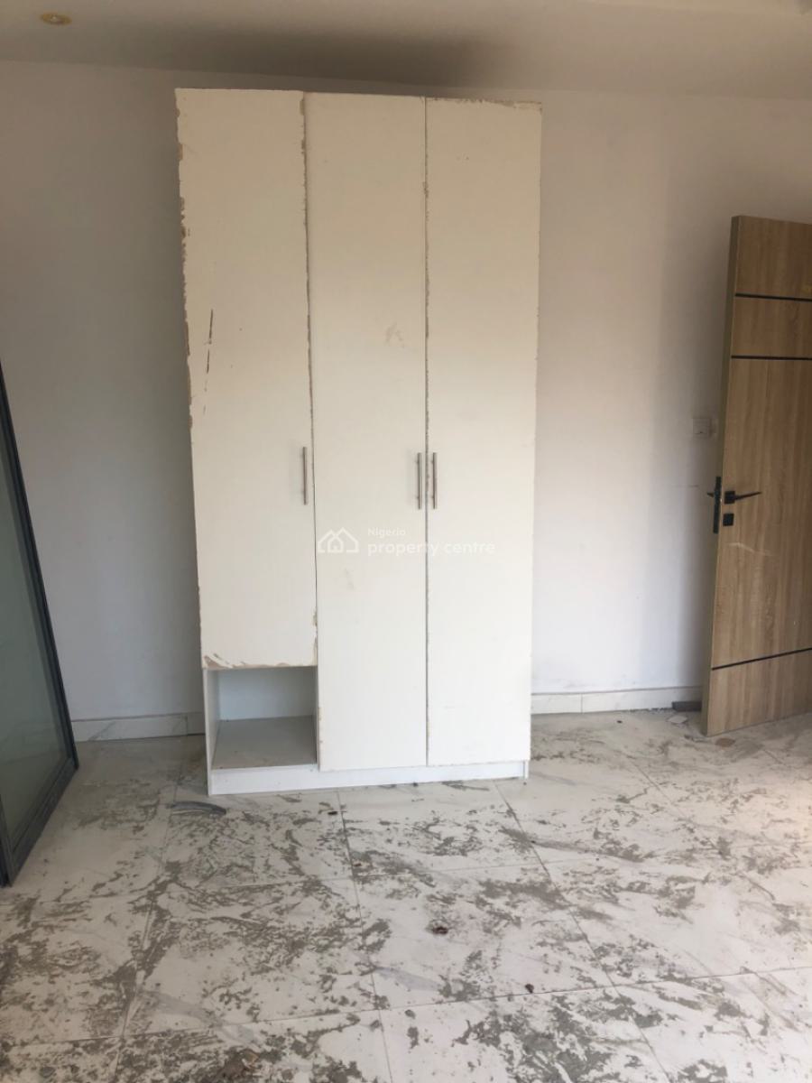 Luxury Spacious 2 Bedroom Apartments, Ologolo, Lekki, Lagos, Flat / Apartment for Sale