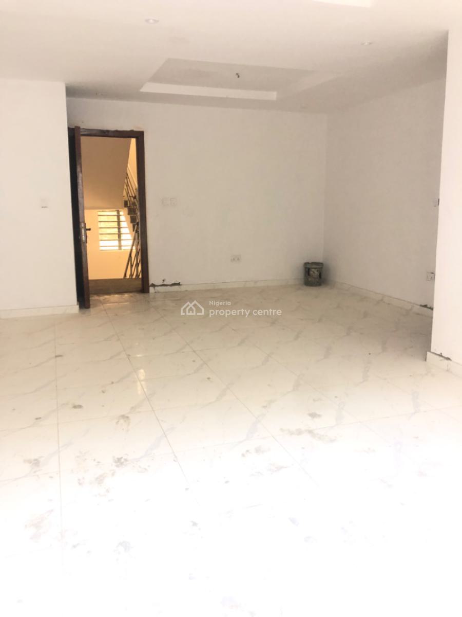 Luxury Spacious 2 Bedroom Apartments, Ologolo, Lekki, Lagos, Flat / Apartment for Sale