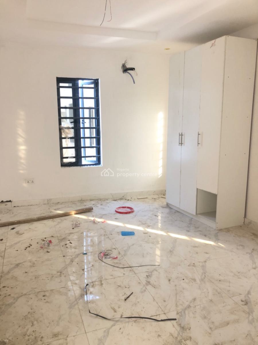 Luxury Spacious 2 Bedroom Apartments, Ologolo, Lekki, Lagos, Flat / Apartment for Sale