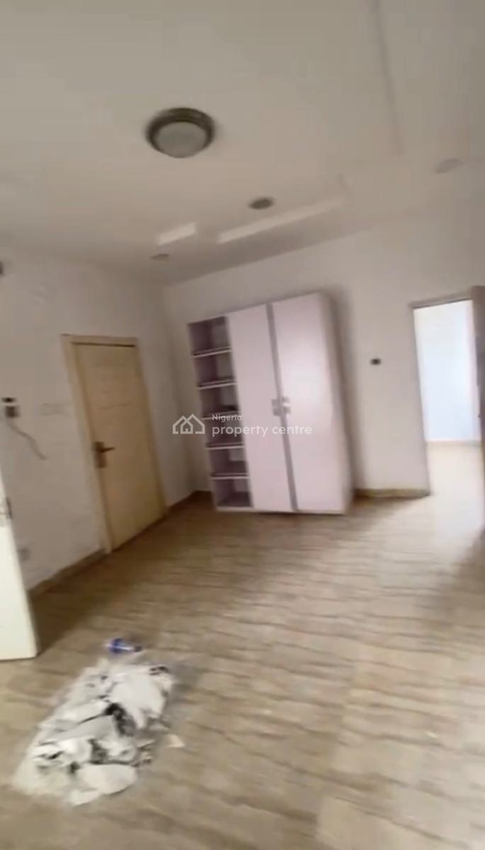 Self Contain, Chevy View Estate, Lekki Expressway, Lekki, Lagos, Self Contain (single Rooms) for Rent