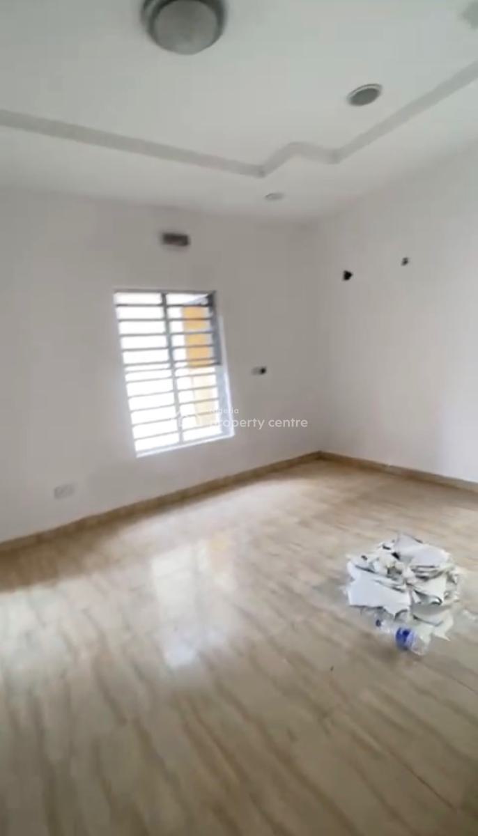 Self Contain, Chevy View Estate, Lekki Expressway, Lekki, Lagos, Self Contain (single Rooms) for Rent