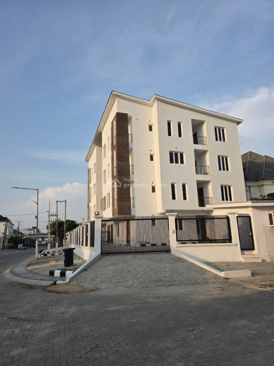Luxury 4 Bedroom Maisonette with a Room Bq, Lekki Phase1 Extension, Lekki, Lagos, Flat / Apartment for Sale