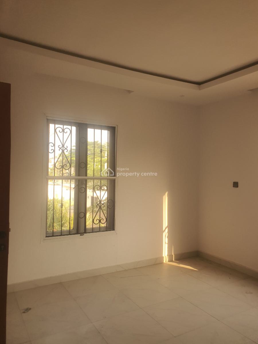 Luxury 4 Bedroom Maisonette with a Room Bq, Lekki Phase1 Extension, Lekki, Lagos, Flat / Apartment for Sale