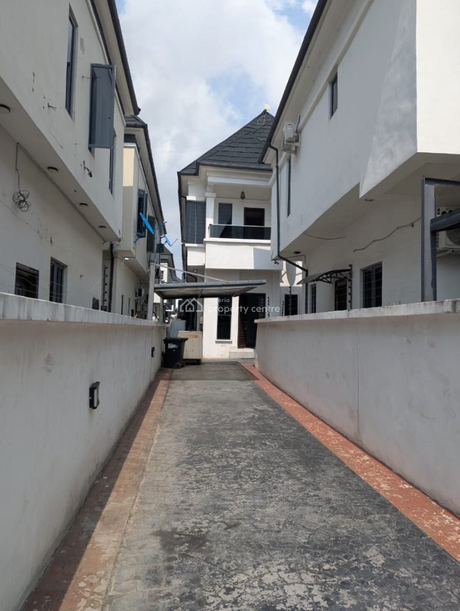 Classic 4 Bedrooms Semi Detached Duplex in a Secure Estate, Orchid, Lekki, Lagos, Semi-detached Duplex for Rent