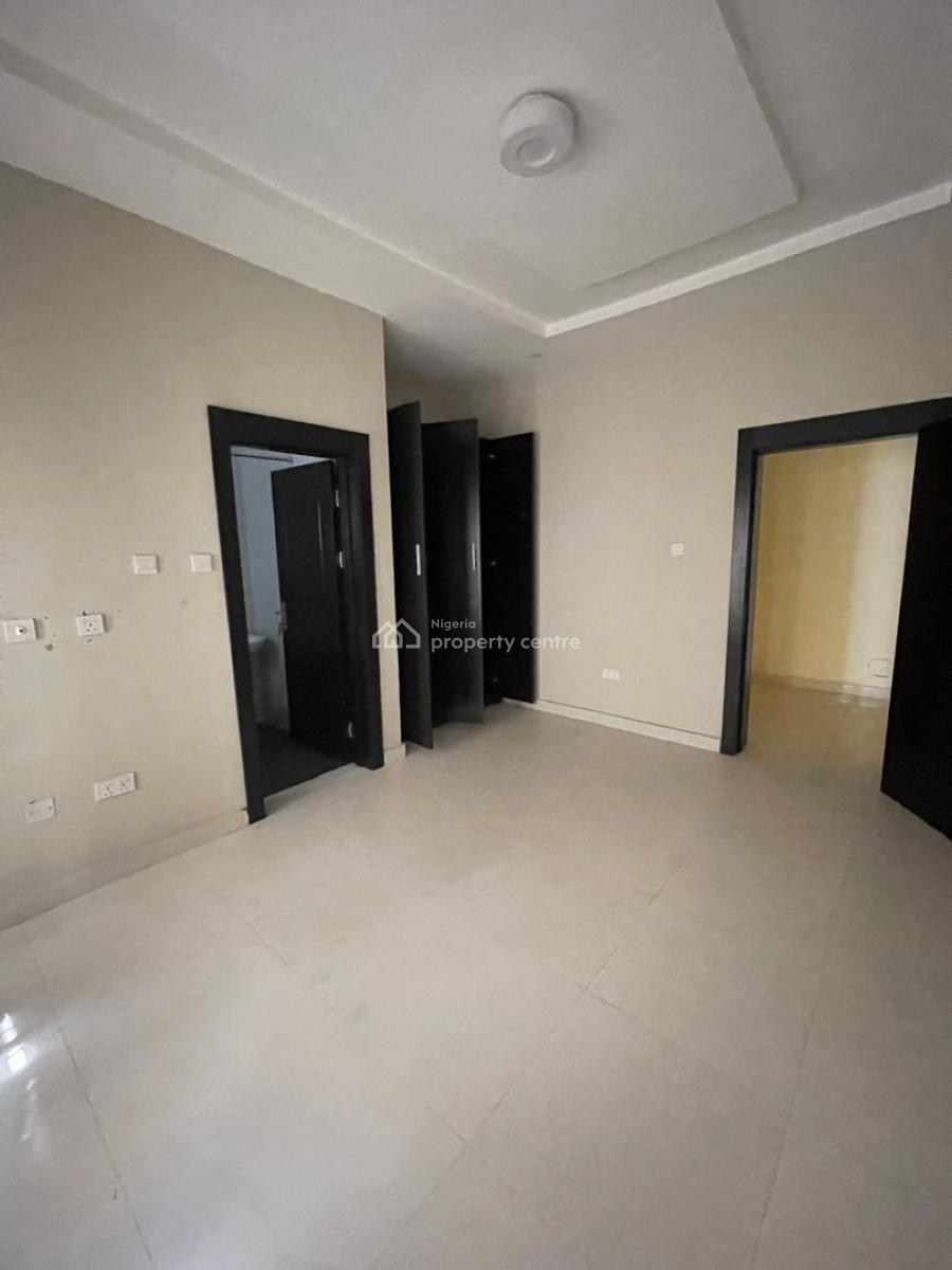 Lovely 3 Bedroom Semi Detached Duplex + Bq, Chevron Drive, Lekki Expressway, Lekki, Lagos, Semi-detached Duplex for Rent