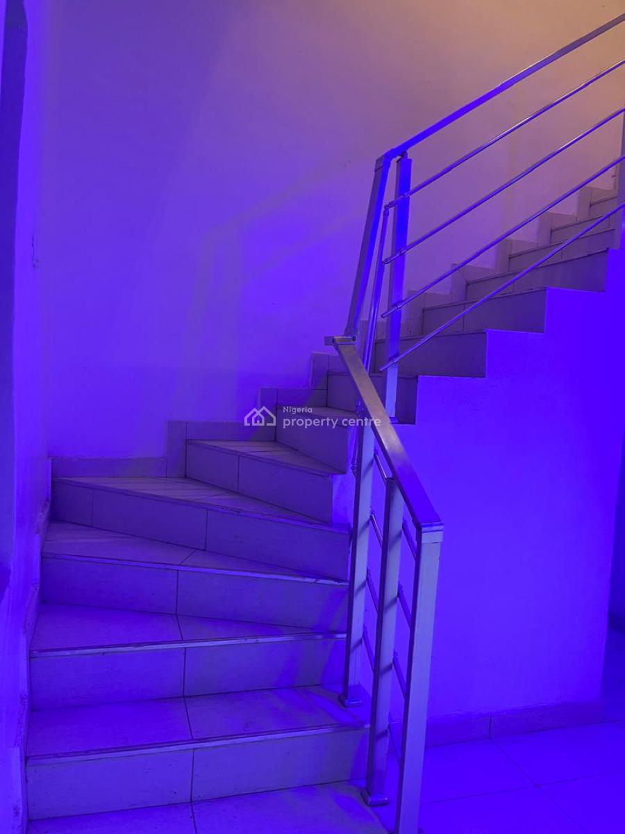 a Brand New Luxury 3 Bedroom Terraced Duplex with Bq, Inside an Estate at Agungi Lekki Lagos, Agungi, Lekki, Lagos, Terraced Duplex for Rent