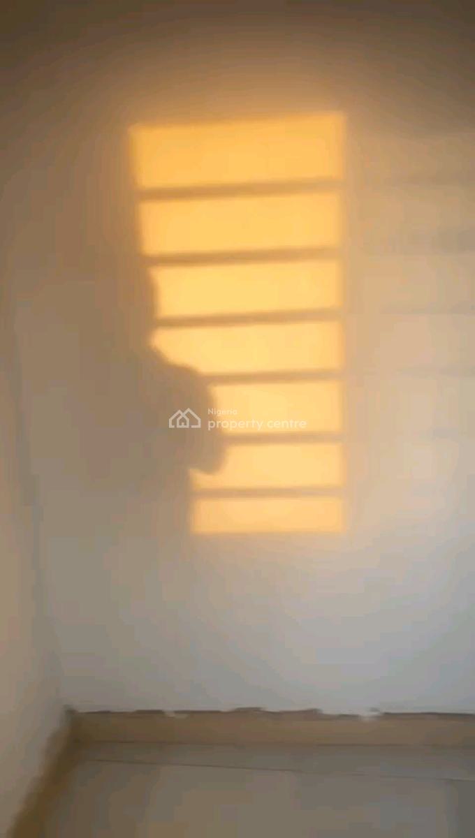Newly Built Decent Self Con , Pop Standard, Screeded Wall, Iwaya, Yaba, Lagos, Self Contain (single Rooms) for Rent