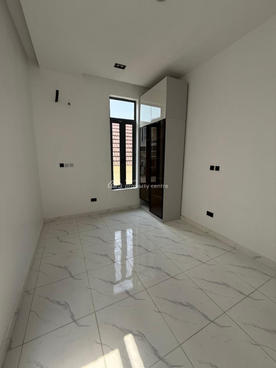 Lovely 5 Bedroom Duplex with a Bq,pool,cinema, Chevron, Lekki, Lagos, House for Sale