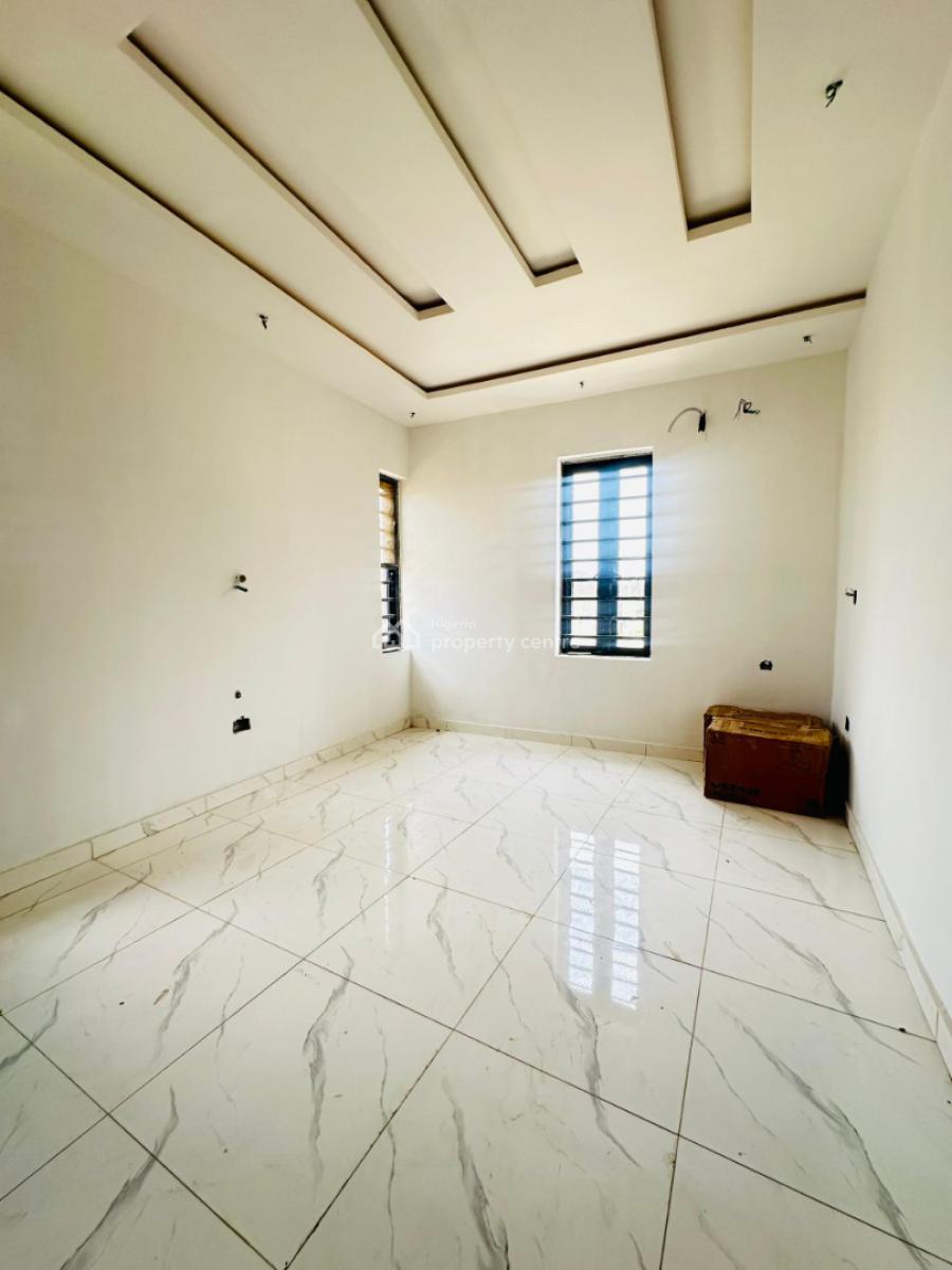 3 Bedroom Semi Detached Duplexes, Lagos, Olowora, Magodo, Lagos, Semi-detached Duplex for Sale