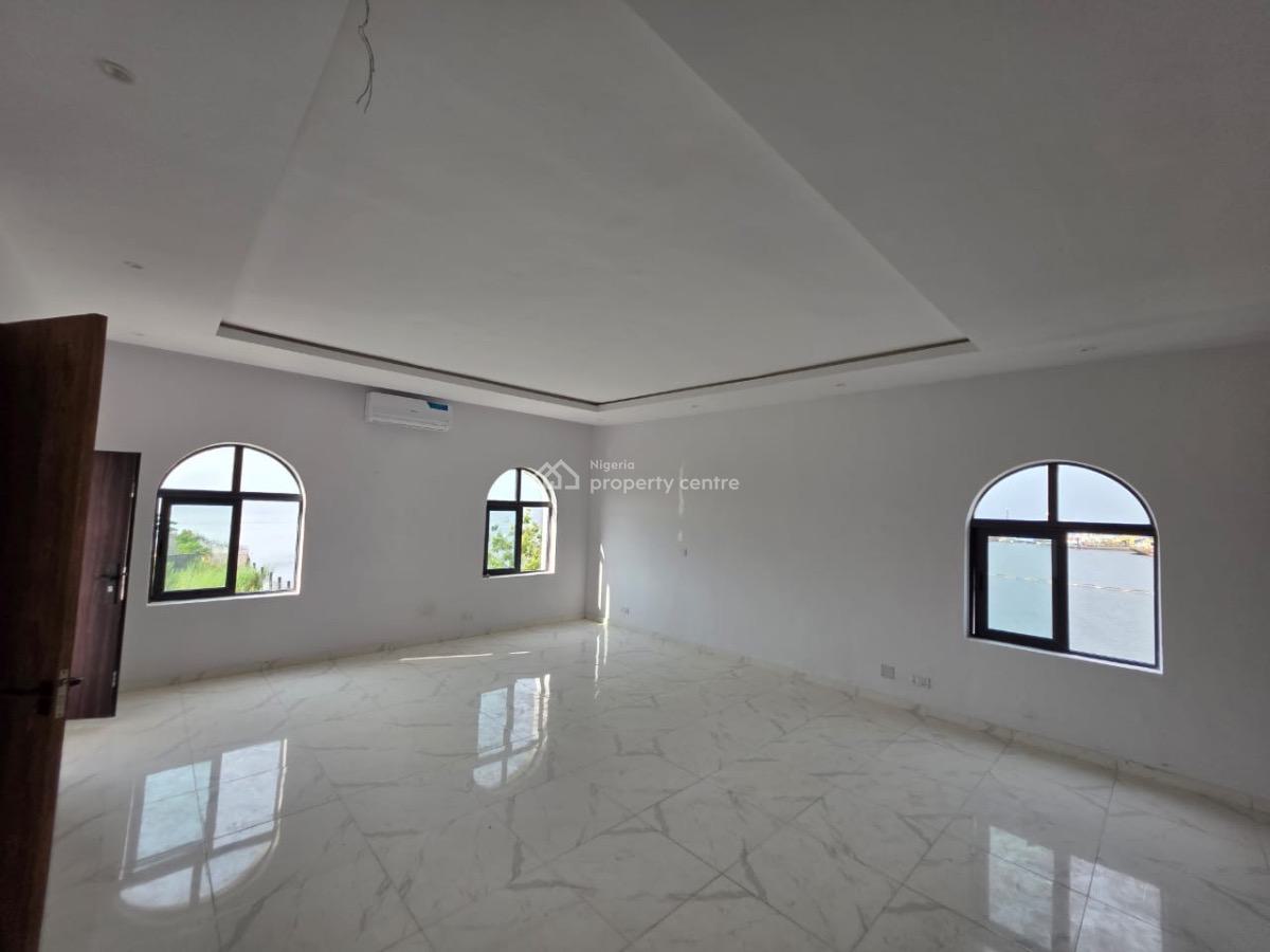 Newly Built Waterfront 5 Bedroom Duplex, Off Admiralty Way, Lekki Phase 1, Lekki, Lagos, Terraced Duplex for Rent