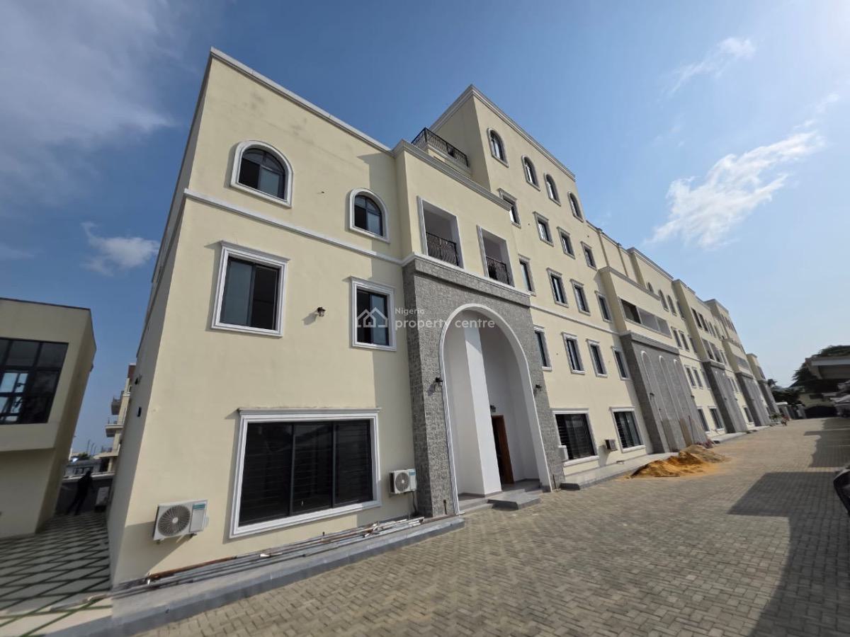 Newly Built Waterfront 5 Bedroom Duplex, Off Admiralty Way, Lekki Phase 1, Lekki, Lagos, Terraced Duplex for Rent